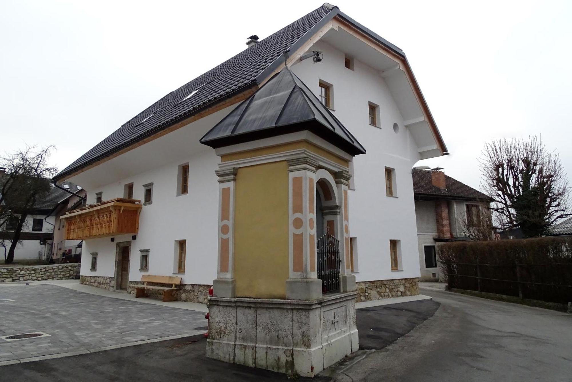 Apartmaji Pri Marodnu Бохінь Номер фото