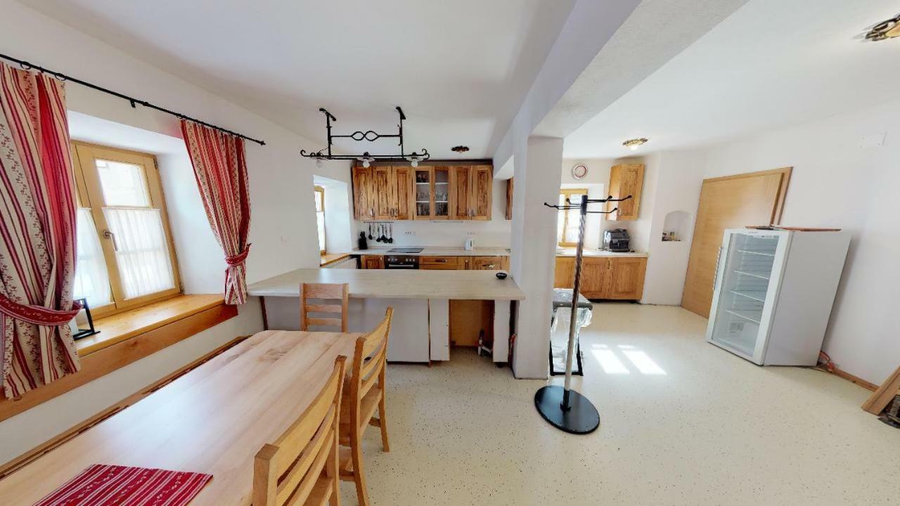 Apartmaji Pri Marodnu Бохінь Екстер'єр фото